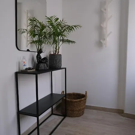 شقة Little Backyard *